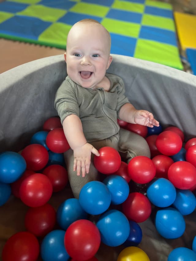  Child in ball pit